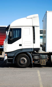 Service de transport de matériaux lourds par camion 12 roues à Laval - Alain Fissure à Mascouche
