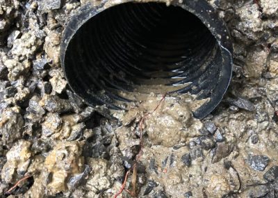 Drain déformer contamination par le sable la boue et l’ocre ferreux à Terrebonne et ses environs - Alain Fissure à mascouche