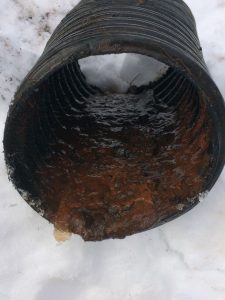 Drain français obstruée par l’ocre ferreux à Terrebonne et ses environs - Alain Fissure à mascouche