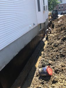 Imperméabilisation d’un mur en béton avec membrane Cantex à Terrebonne et ses environs - Alain Fissure à mascouche