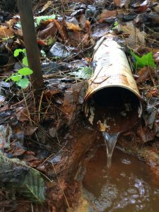 Nettoyage de système de drainage avec ocre ferreux à Terrebonne et ses environs - Alain Fissure à mascouche