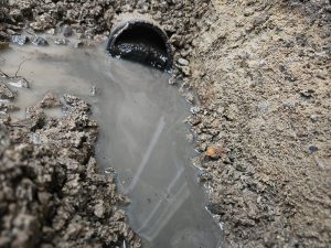 Inspection de drain français bloqué et débouchage - Alain Fissure