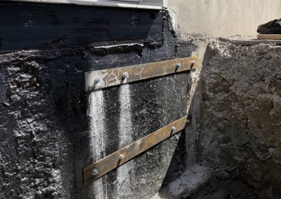 L’eau entre par le dessous de la porte, pas de problème, on a la solution (2)